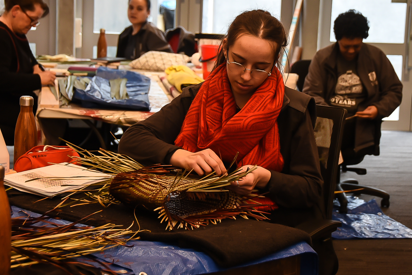 Tour of the carving and weaving school at New Zealand Māori Arts and