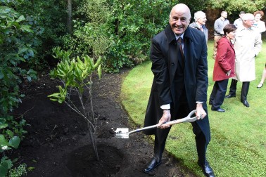 Image of Sir David Gascoigne helping out with the tree planting 