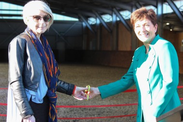Image of Dame Patsy and WRDA President Dr Pauline Boyles cutting the ribbon
