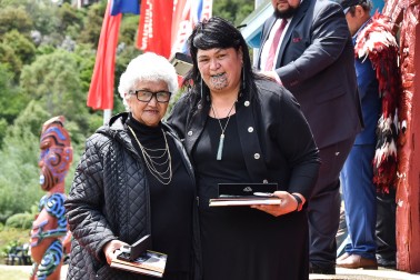 Hon Nanaia Mahuta presented taonga to the Maungapohatu Trustees