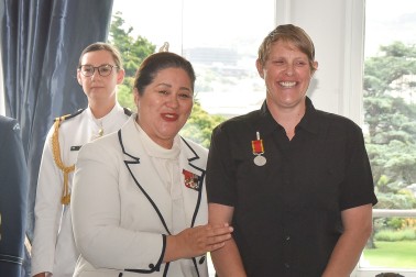 Dame Cindy with Naomi Gedye, recipient of a Royal Humane Society of New Zealand Silver Medal