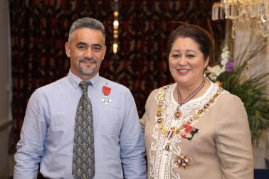 Mr Carlton Bidois, of Tauranga, MNZM for services to the environment and Māori–Crown relations
