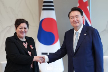 Official photo with President Yoon