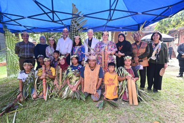 Dame Cindy and Dr Davies visiting Jungle School Gombak