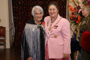 Mrs Matekino Lawless, of Rotorua, ONZM, for services to Māori art