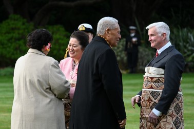 Dame Cindy and Dr Davies with His Highness Afioga Tuimaleali'ifano Va'aleto'a Sualauvi II and 