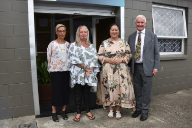 Dame Cindy and Dr Davies with Vanessa Kite and Jade Morunga