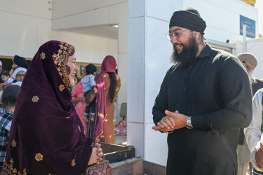 Dame Cindy arrives at the Gurudwara Sahib in Naenae