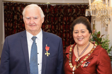 Mr Neil Walker, of Hawera, ONZM for services to primary industries and the community 