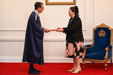 HE Mr Mohamed Trabelsi, Ambassador of the Republic of Tunisia, presenting his credentials to Dame Cindy