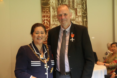 Mr Bill Kermode, of Auckland, MNZM for services to governance and philanthropy