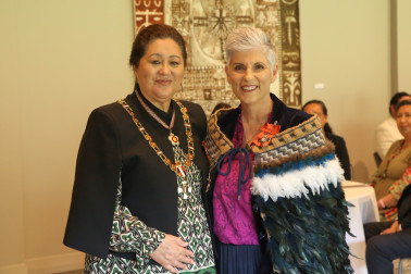 Ms Suzanne McFadden, of Auckland, MNZM for services to sports journalism and women