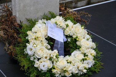 Their Excellencies' wreath