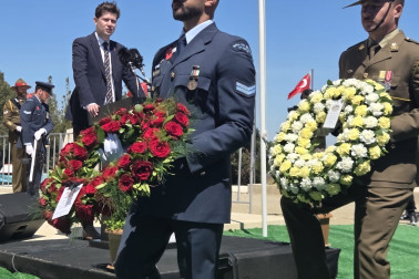 Wreaths being carried for the New Zealand National Service