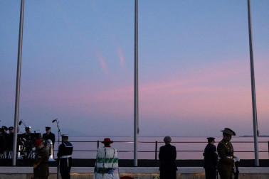 Dame Cindy places a wreath during the Anzac Day Dawn Service