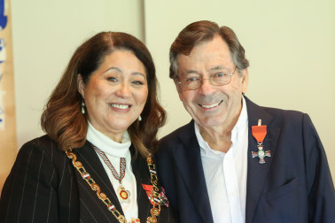 Mr Leighton Smith, of Auckland, MNZM for services to broadcasting