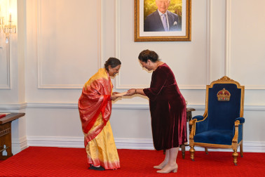 HE Mrs Chitralekha Yadav, Ambassador of the Federal Democratic Republic of Nepal presents her credentials to Dame Cindy