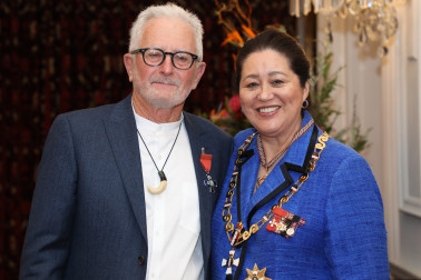 Mr Greg Lind, of Cromwell, MNZM for services to conservation and Search and Rescue