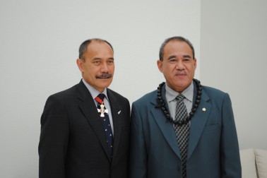 The High Commissioner of Samoa, Leasi Papali’I Tommy Scanlan, and the Governor-General.