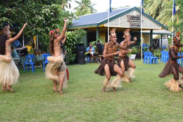 Cook Island Dancers.