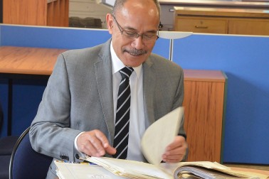 The Governor-General, Lt Gen The Rt Hon Sir Jerry Mateparae reading his personal files at Trentham.