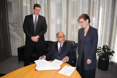 Governor-General Act 2010.