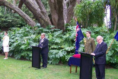 Governor-General welcomes guests.