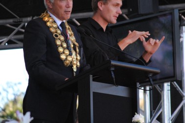 The Mayor of Christchurch, Bob Parker, gives a tribute.