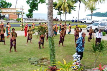 Saleaaumua Village welcome the Governor-General.