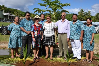 The Governor-General with Sir Toke Talagi, Moira Enetama and staff.