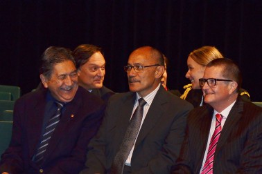 Kaumatua, Mr Lewis Moeau, the Governor-General, and Mayor Guppy.