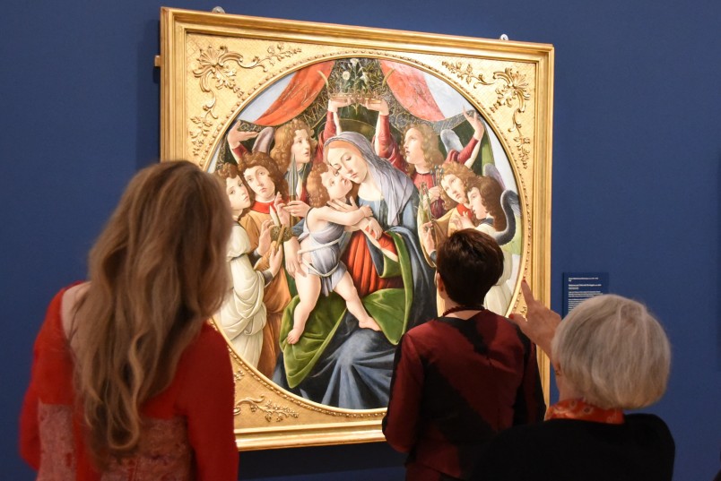 Image of Botticelli's Madonna and Child with Six Angels