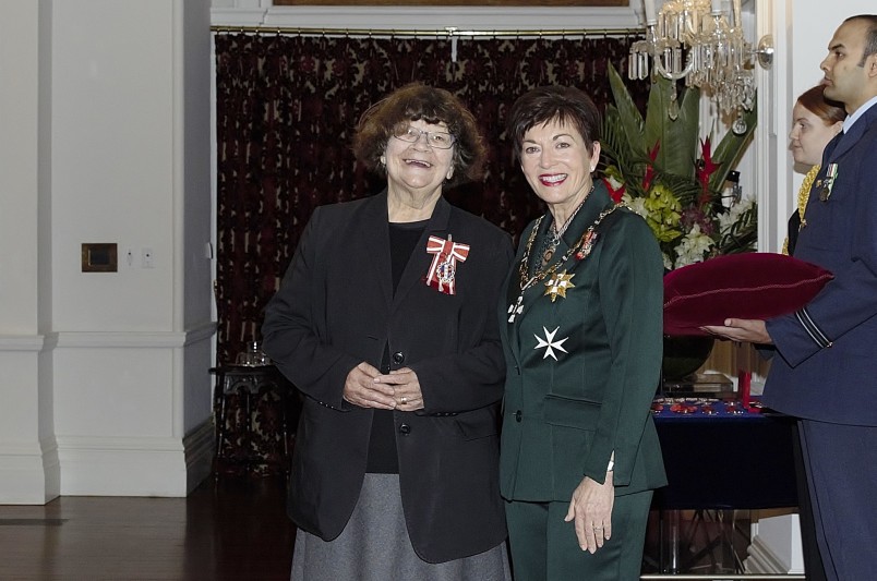 Image of Joy Cowley and Dame Patsy Reddy