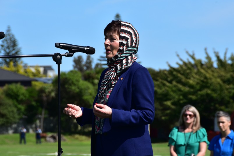 Dame Patsy addressing the students at Kapiti College