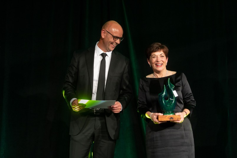 Image of Dame Patsy at the Sustainable Business Awards