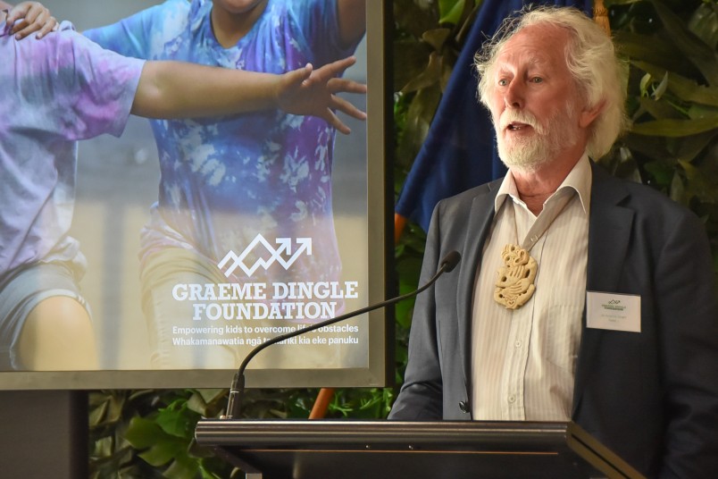 Image of Sir Graeme Dingle speaking