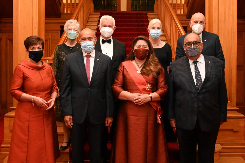 Dame Cindy Kiro and Dr Richard Davies, joined by Dame Patsy Reddy, Sir David Gascoigne, Sir Jerry and Lady Janine Mateparae, Sir Anand and Lady Susan Satyanand