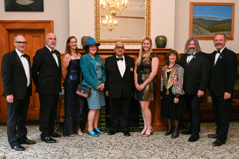 Sir Anand Satyanand and the official party, from Rotary and ShelterBox Aotearoa New Zealand