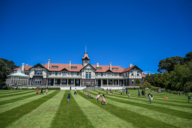 Children from Mount Cook School playing on the North Lawn