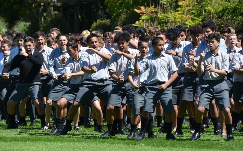 Image of students from Wellington College doing the haka