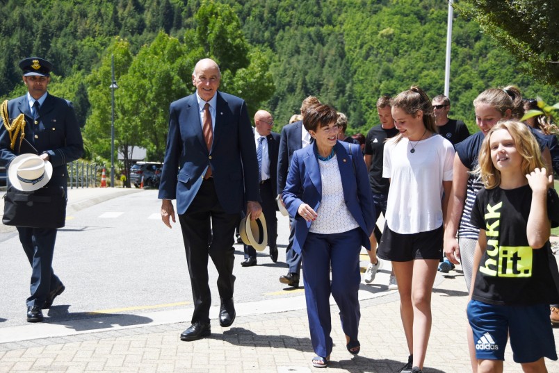an image of Their Excellencies arriving at Arrowtown School