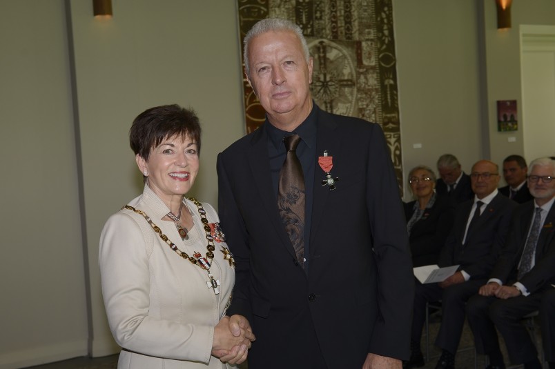 an image of Mr Gary Langsford, of Auckland, MNZM for services to art