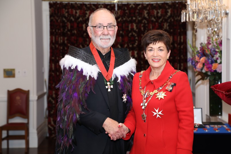 Image of Dame Patsy with Sir Kim Workman, of Levin, KNZM, for services to prisoner welfare and the justice sector