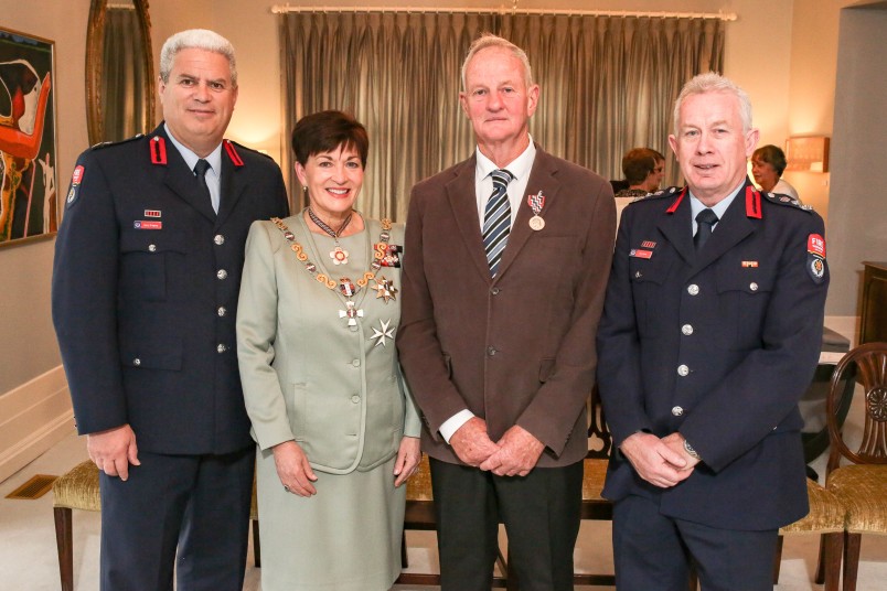 Image of Dame Patsy with recipient Garth Cowley and Kerry Gregory and Ron Devlin from Fire and Emergency NZ