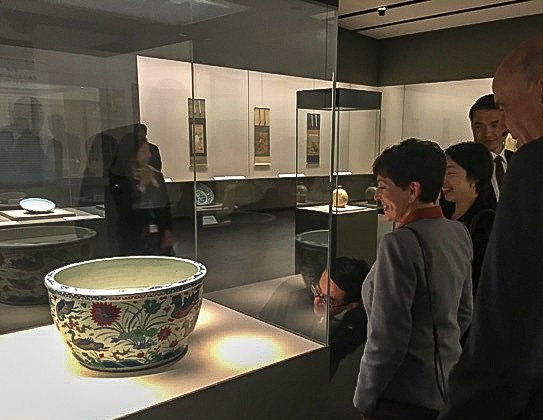 Viewing pre-modern Asian art at Nezu Museum