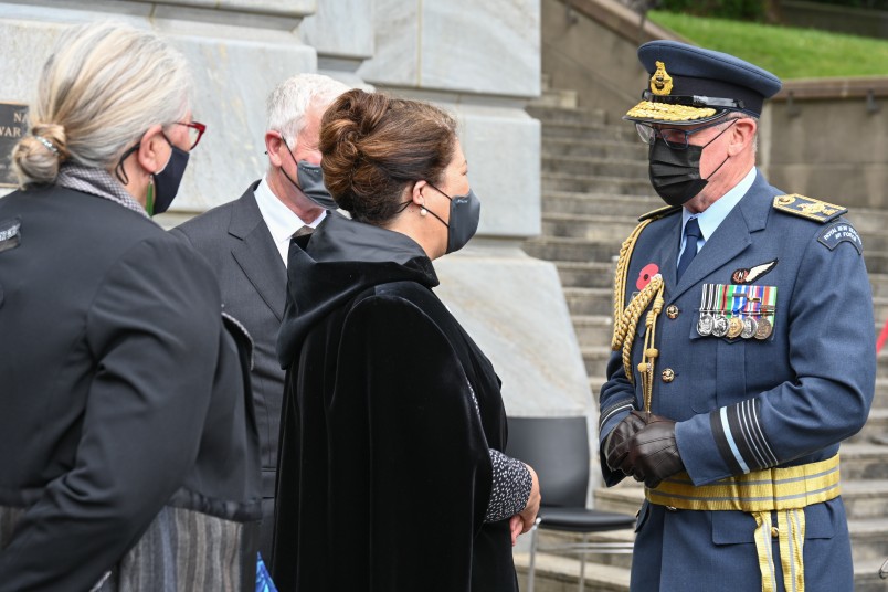 Dame Cindy Kiro and Dr Richard Davies meet with AM Kevin Short
