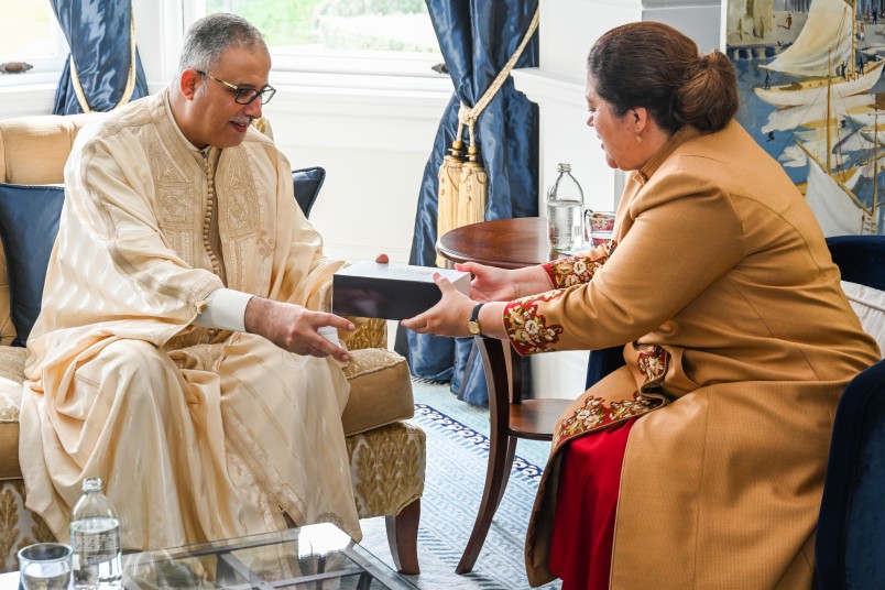 His Excellency Mr Riadh Dridi, Ambassador of the Republic of Tunisia, with Her Excellency Dame Cindy Kiro