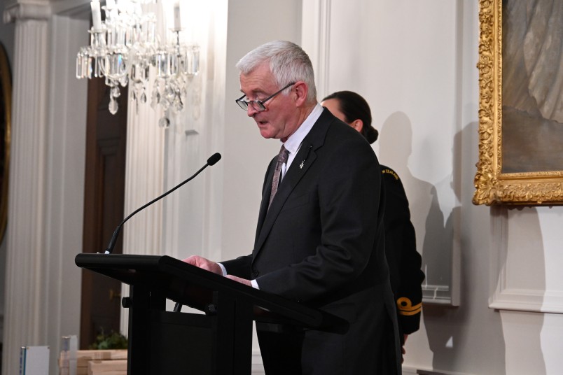Dr Richard Davies speaking at the NZSAR Awards