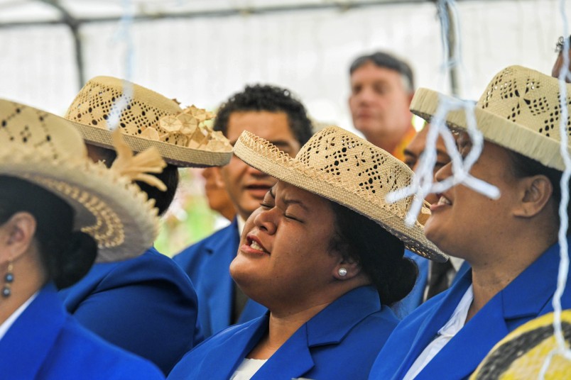 Rarotongan singers perform waiata during the ceremony
