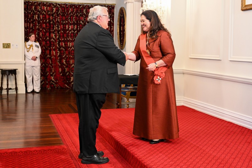 Dame Cindy congratulating Rt Hon Gerry Brownlee